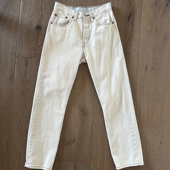 Vintage Distressed Levis 501 Red Tab Size 26x28 Faded Blue Jeans - Picture 1 of 4